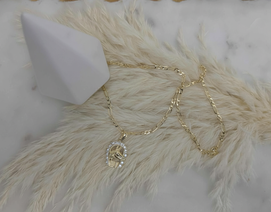 Lucky Horseshoe Figaro Necklace