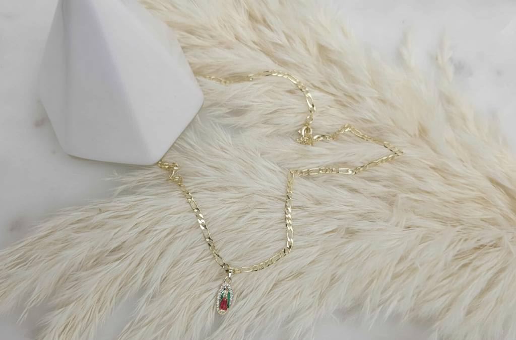Micro Virgen de Guadalupe Figaro Necklace