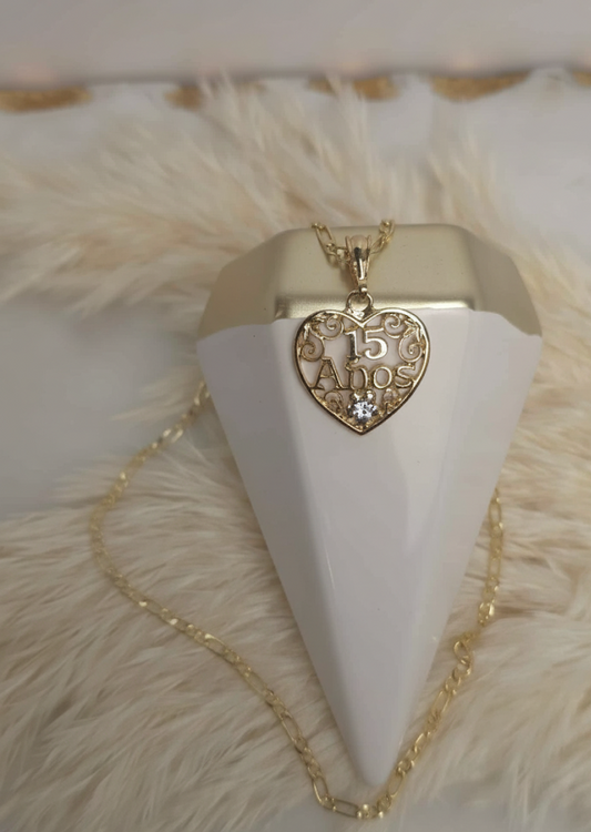 15 Años Necklace