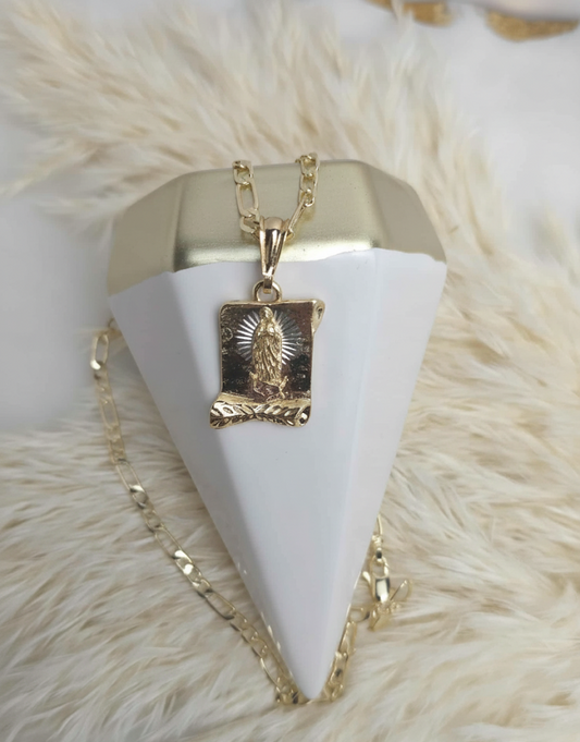 Guadalupe Scroll Figaro Necklace
